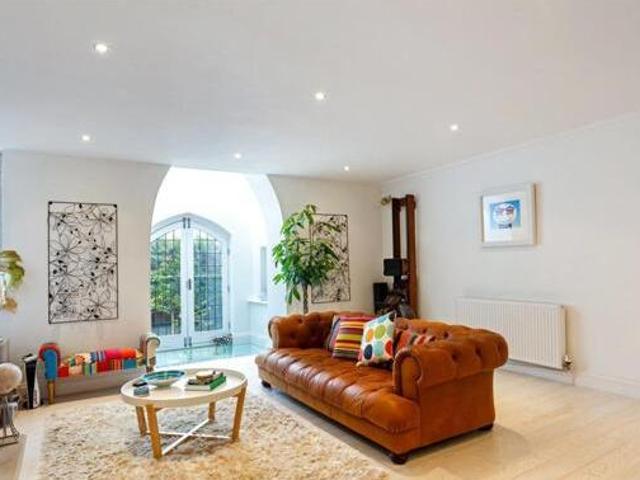 House for sale in Altrincham, Trafford