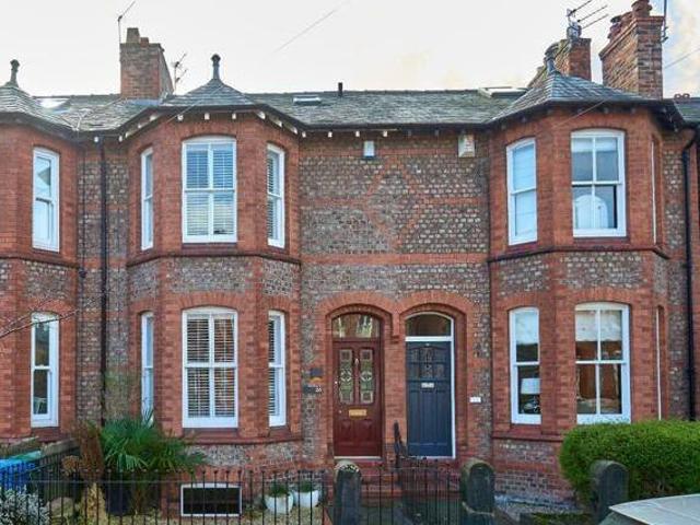 House for sale in Altrincham, Trafford