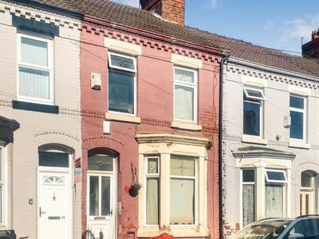House for sale in Calderstones