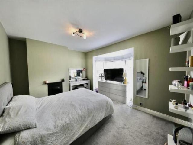 Cottage for sale in Anlaby Park, Hull