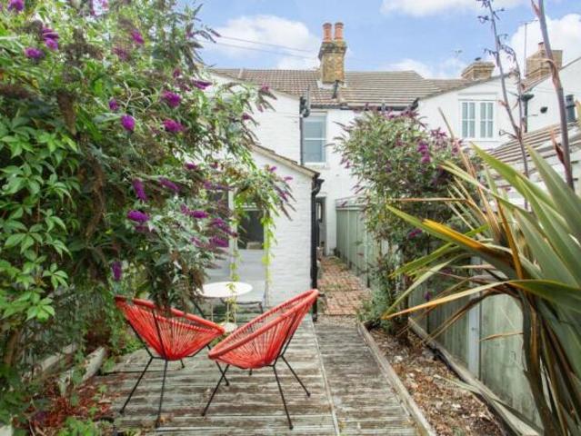 Cottage for sale in Whitstable, Kent