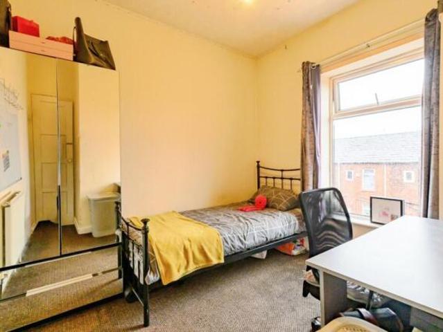 Cottage for sale in Heaton, Lee Bank
