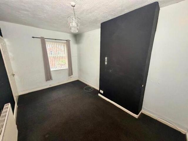 Cottage for sale in Wilderspool, Warrington