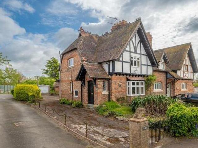 House for sale in Lyons, Greater London