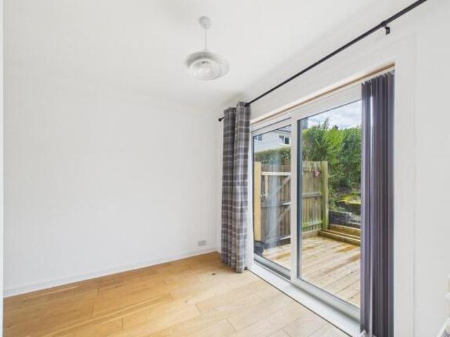 Cottage for sale in Maxwellton, Barassie