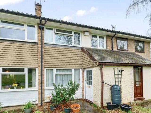 House for sale in Heol-las, Surrey