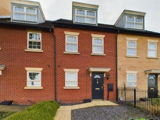 House for sale in Grimethorpe, South Yorkshire