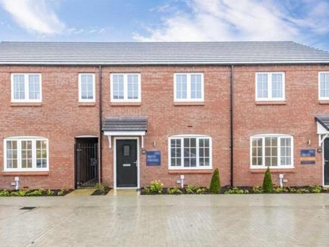 House for sale in Ise Lodge, Kettering