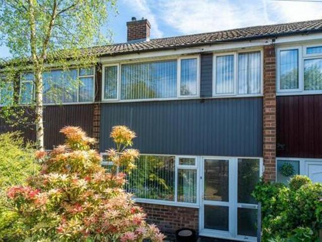 House for sale in Batley, West Yorkshire