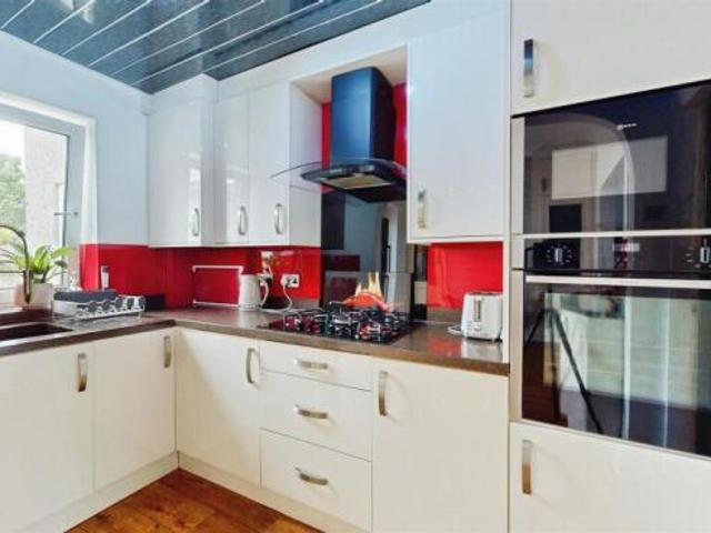 Cottage for sale in Wibsey, West Yorkshire
