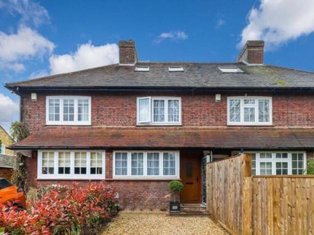 House for sale in Beaconsfield, Penn Bottom