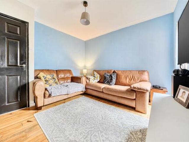 Cottage for sale in Harpur, Bedford
