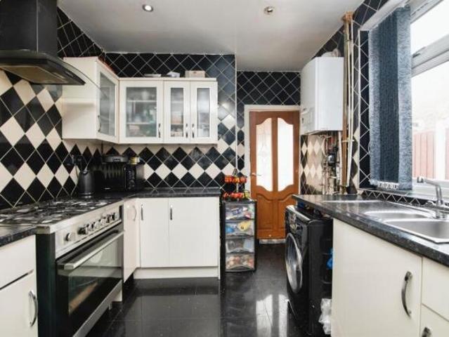 Cottage for sale in Smethwick, West Midlands