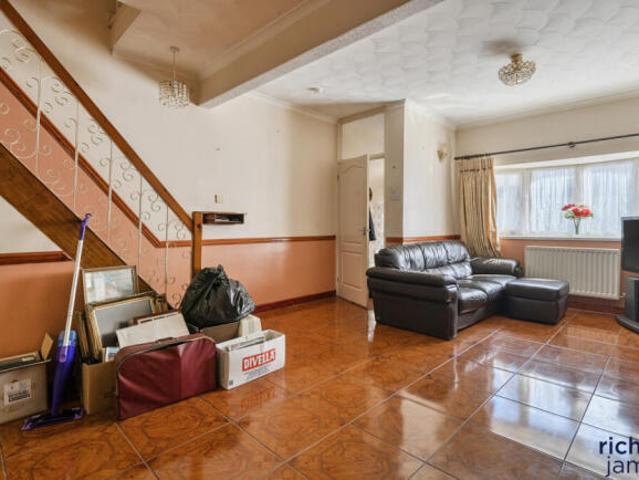 Cottage for sale in Rodbourne, Swindon