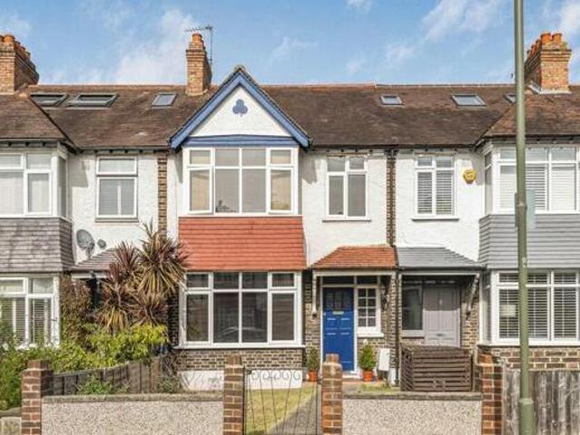 House for sale in Upchurch, Gillingham