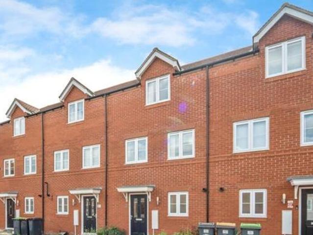 House for sale in Bedford