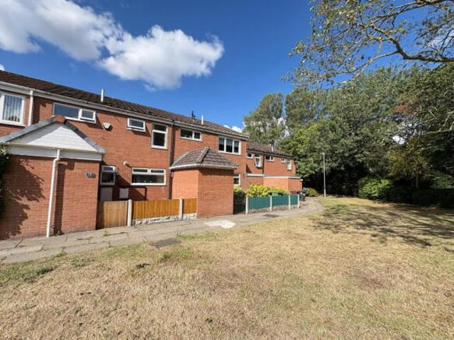 Cottage for sale in Maghull, Sefton