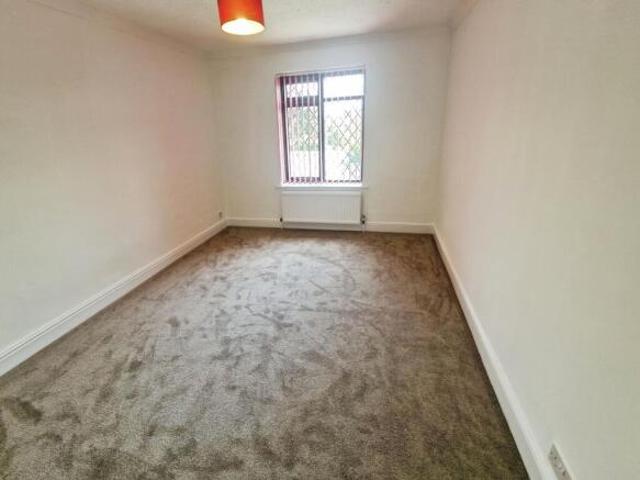 Cottage for sale in Leagrave, Luton