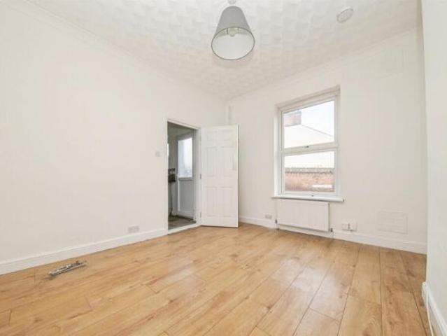 Cottage for sale in Maidenhall, Key Street