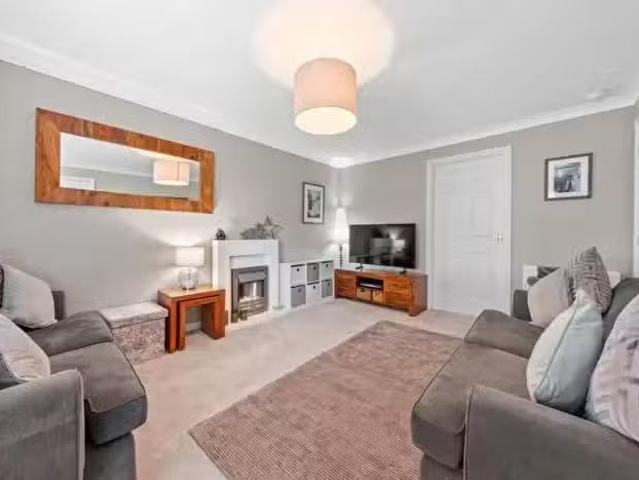 House for sale in Cambusbarron House for sale in Cambusbarron