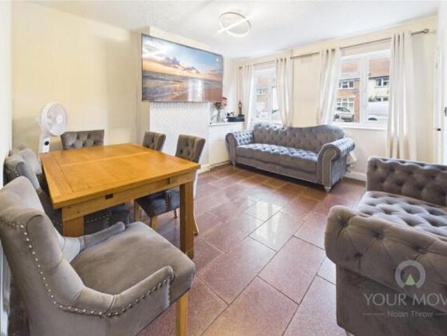 Cottage for sale in Northampton, West Northamptonshire