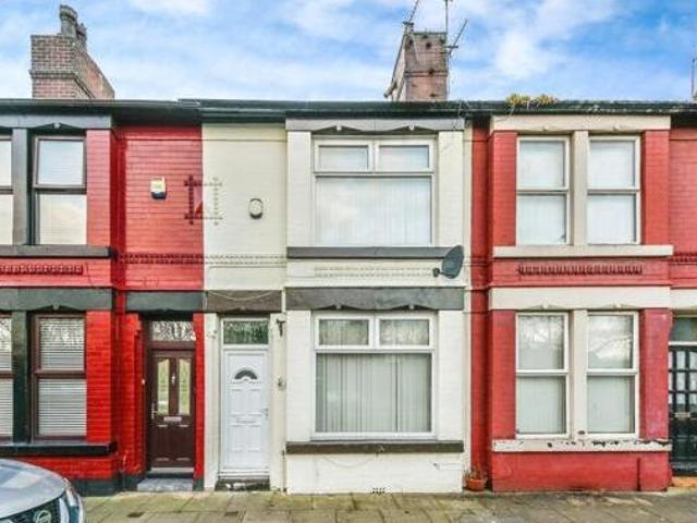 House for sale in Calderstones