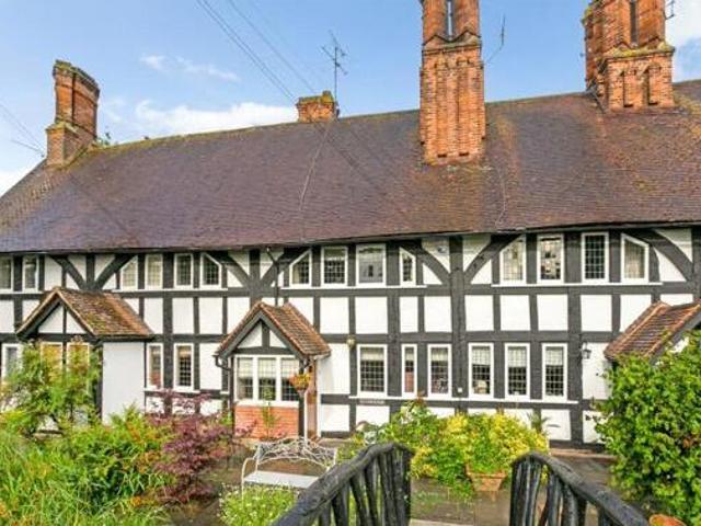 House for sale in Bourne End, Buckinghamshire