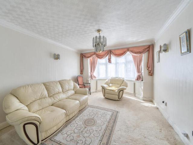 Cottage for sale in Cat Hill