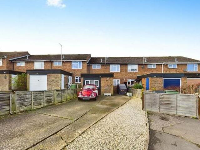 House for sale in Chipping Hill, Essex