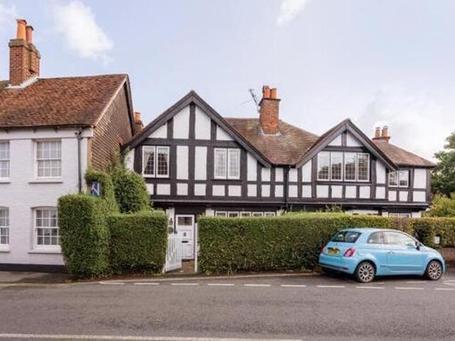 House for sale in Lyons, Greater London