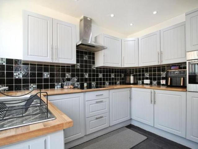 Cottage for sale in Leeds, West Yorkshire
