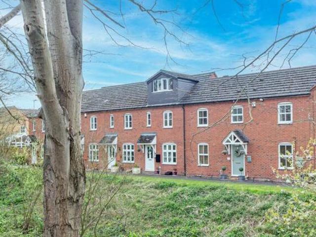 House for sale in Stoke Pound, Bromsgrove