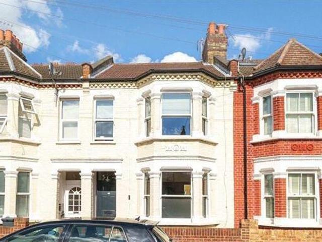 House for sale in Brentford End, Greater London