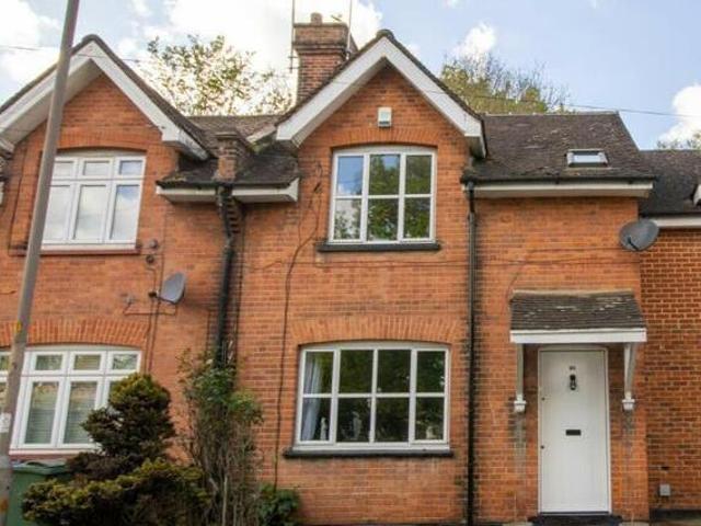 House for sale in Hutton, Navestock Side