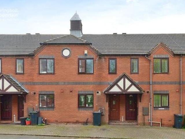 House for sale in Brierley Hill, West Midlands