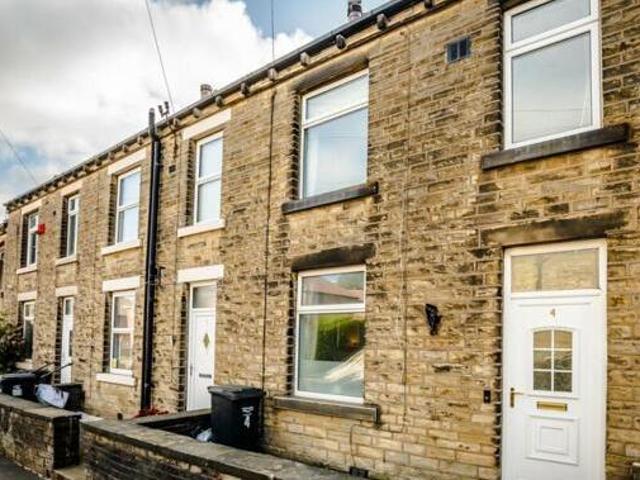House for sale in Brighouse, Calderdale