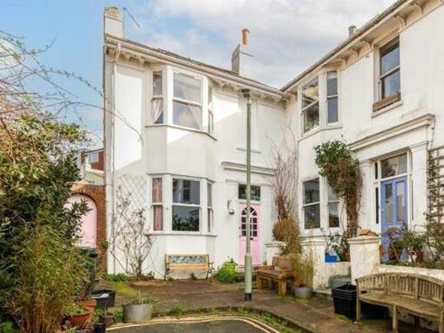 House for sale in East Sussex