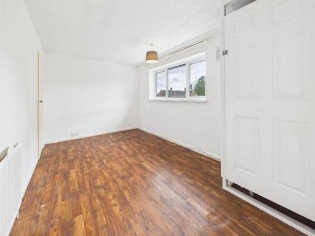 Cottage for sale in Reading