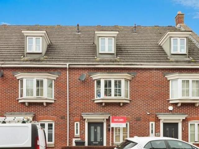 House for sale in Feckenham, City Of Bristol