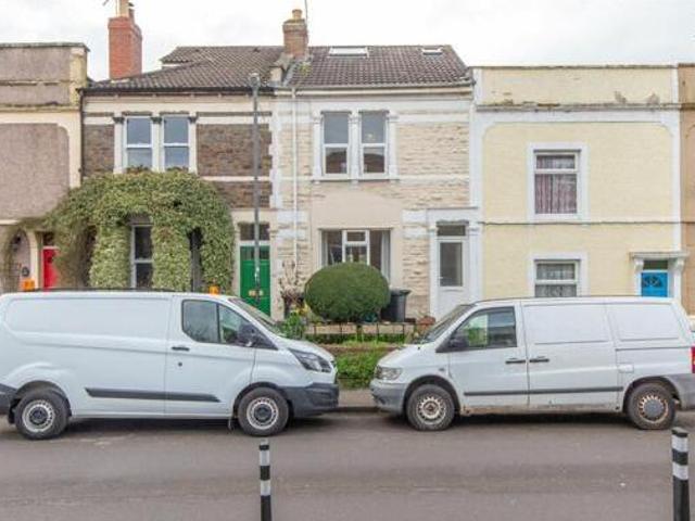 House for sale in Feckenham, City Of Bristol