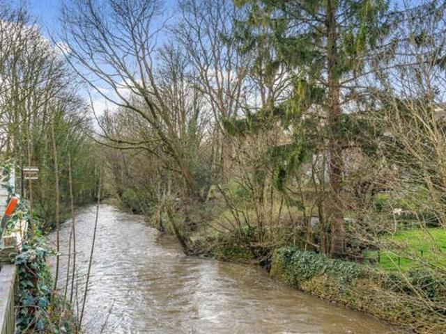 House for sale in Feckenham, City Of Bristol