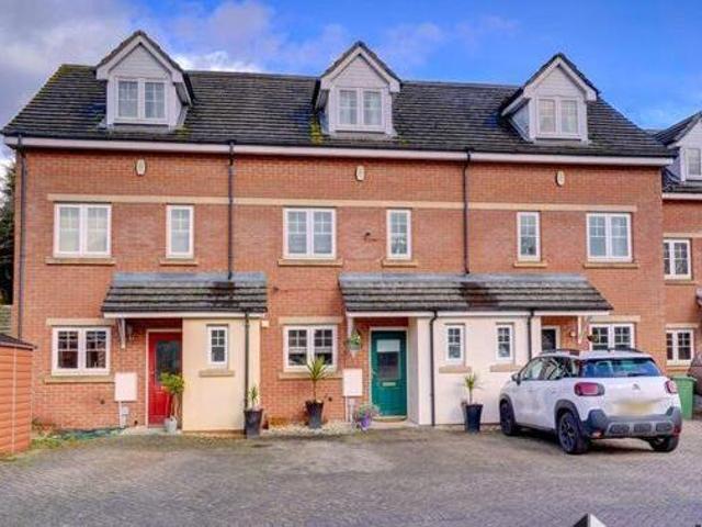 House for sale in Redditch, Worcestershire
