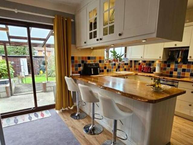 House for sale in Bromley Green, Ashford