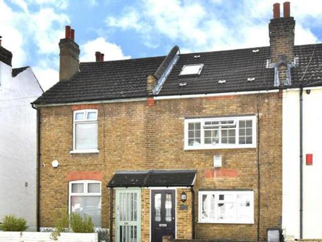 House for sale in Bromley Green, Ashford
