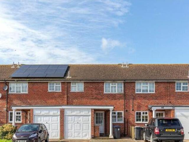 House for sale in Perryfields, West Sussex