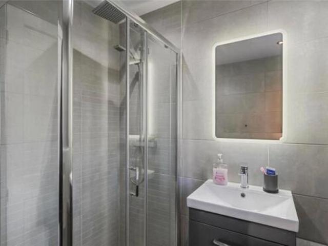 Cottage for sale in Glasgow, Glasgow City