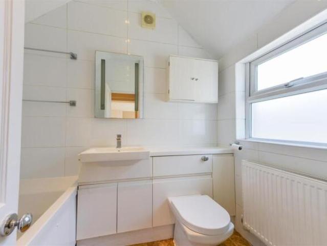 Cottage for sale in Bourne Vale, Kent