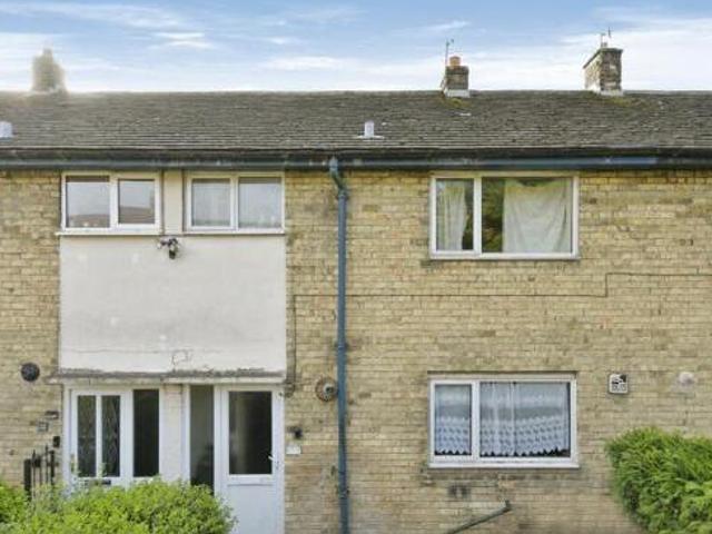 House for sale in Charlesworth, East Midlands
