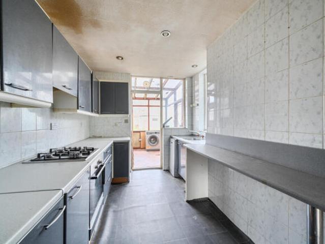 Cottage for sale in Cat Hill