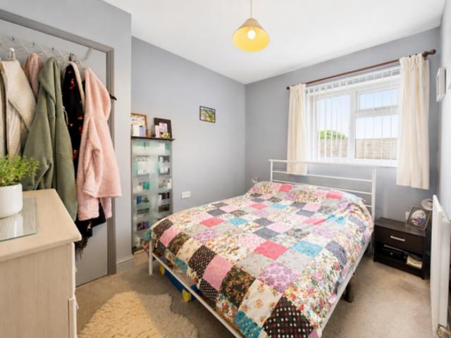 Cottage for sale in Northampton, Northamptonshire